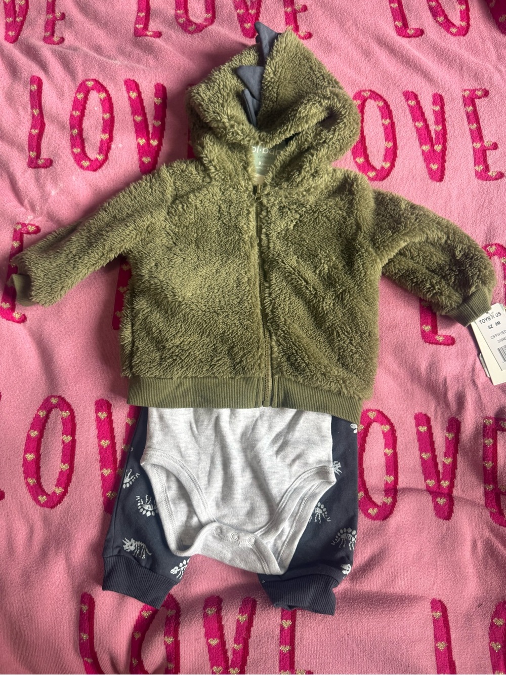 Cozy Olive Green Sherpa Hooded Baby Set.🦖🦖